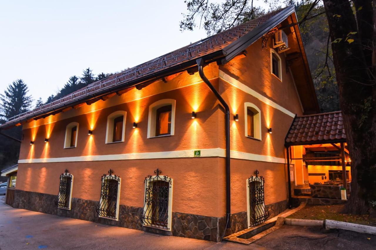 Hotel Gorska Reka 3*
